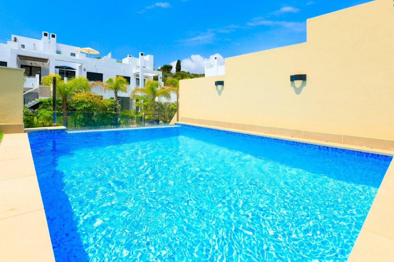 Villa Serenaネルハ エクステリア 写真